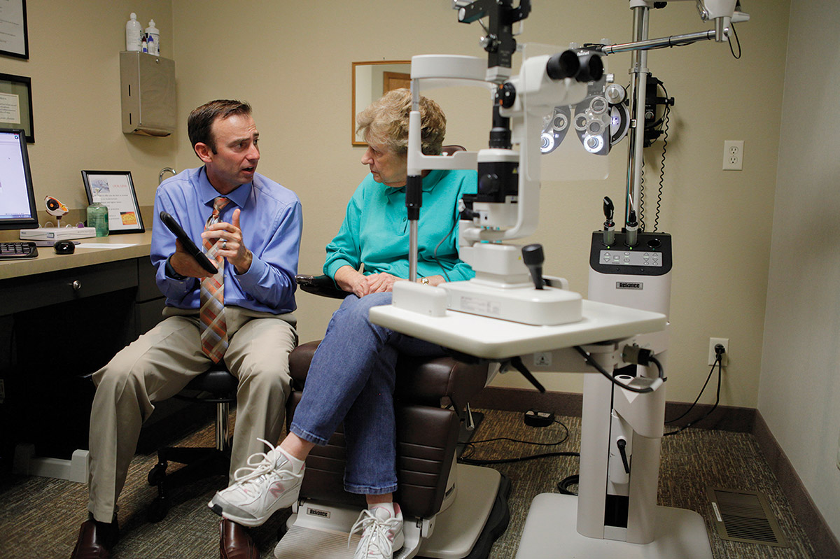 Humphreys working with a patient.