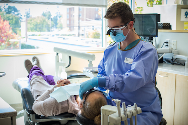 Riley Plank '20 treats a patient