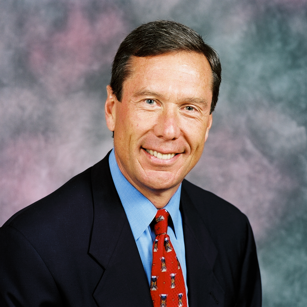 Bill Stoller will receive an honorary degree from Pacific University in May 2022