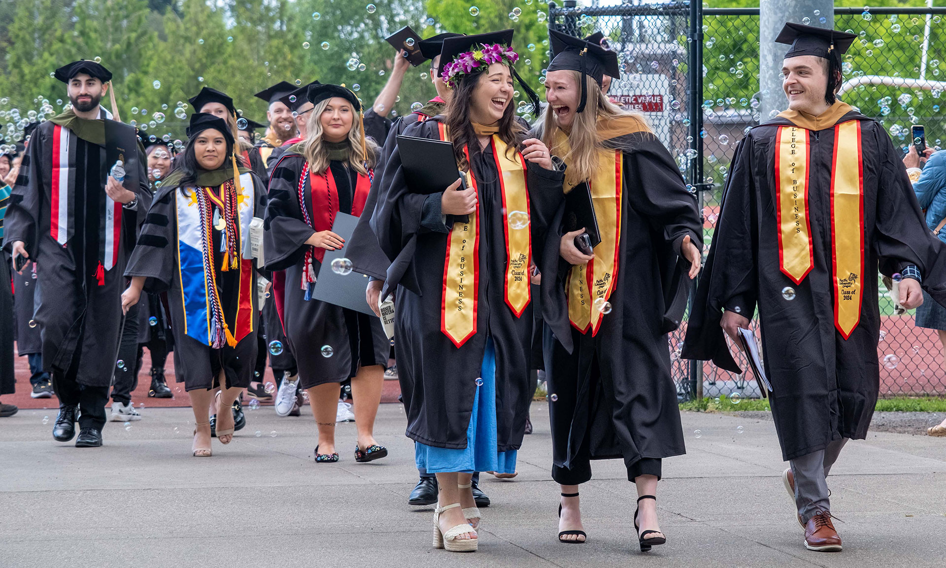 Graduates Leaving Hanson Stadium Following 毕业典礼