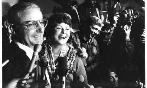 Oregon Governor Vic Atiyeh & Wife Dolores As Press Conference