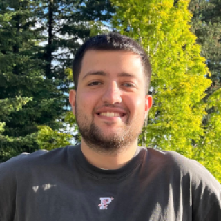 Ramyar Eslami Peer Tutor Photo