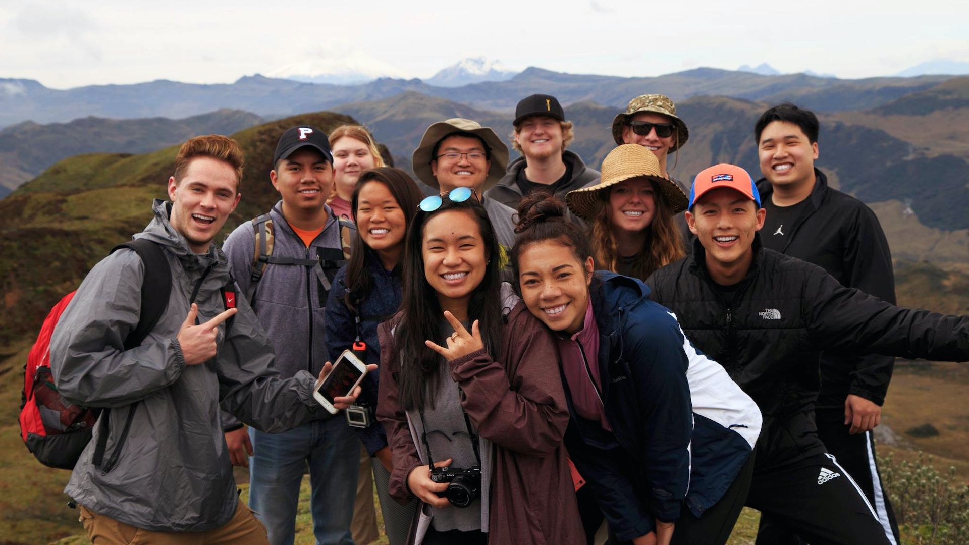 Pacific students on a Global Scholars trip