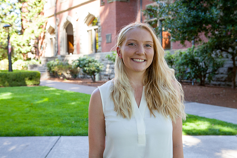 Katie Lightcap '18